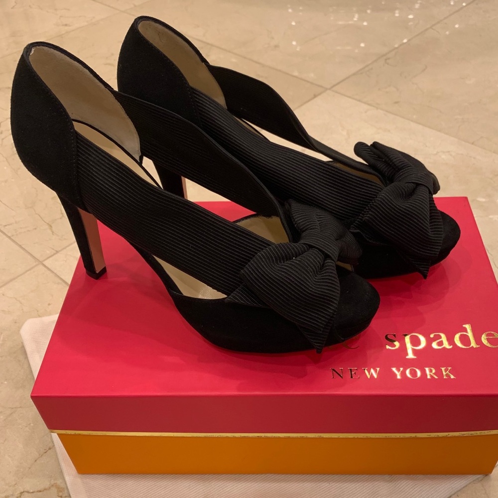Kate Spade Gillian Heel - Picture 2 of 8